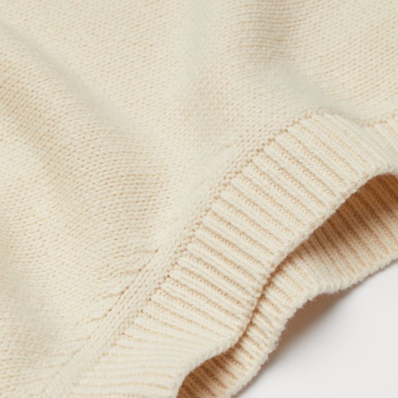 H&M Sleeveless Knit Dress - Picture 2 of 6